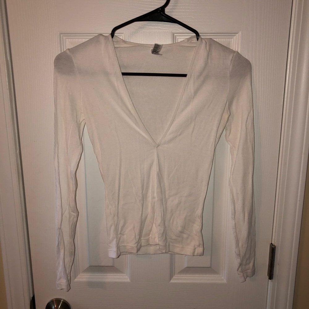 Long sleeve white knit tee
